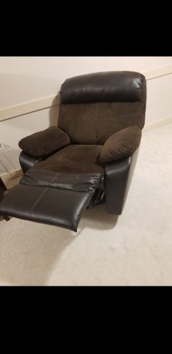 Recliner chair