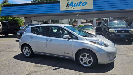 2014 Nissan LEAF