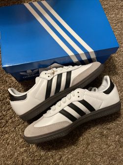 Adidas Samba White Gum Men Size 6, 7 for Sale in Parma, OH - OfferUp