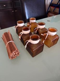 Oil diffusers and reeds/sticks