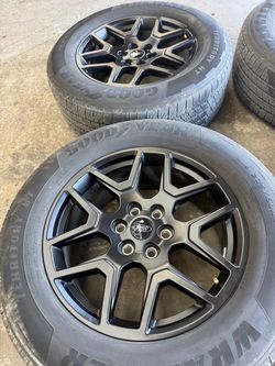 20” ford factory wheels 275/60/20 wranglers