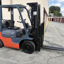 Toyota Forklift 