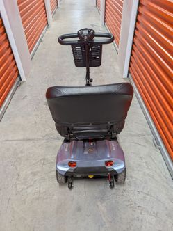 Mobility scooter