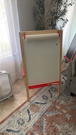 Kids easel