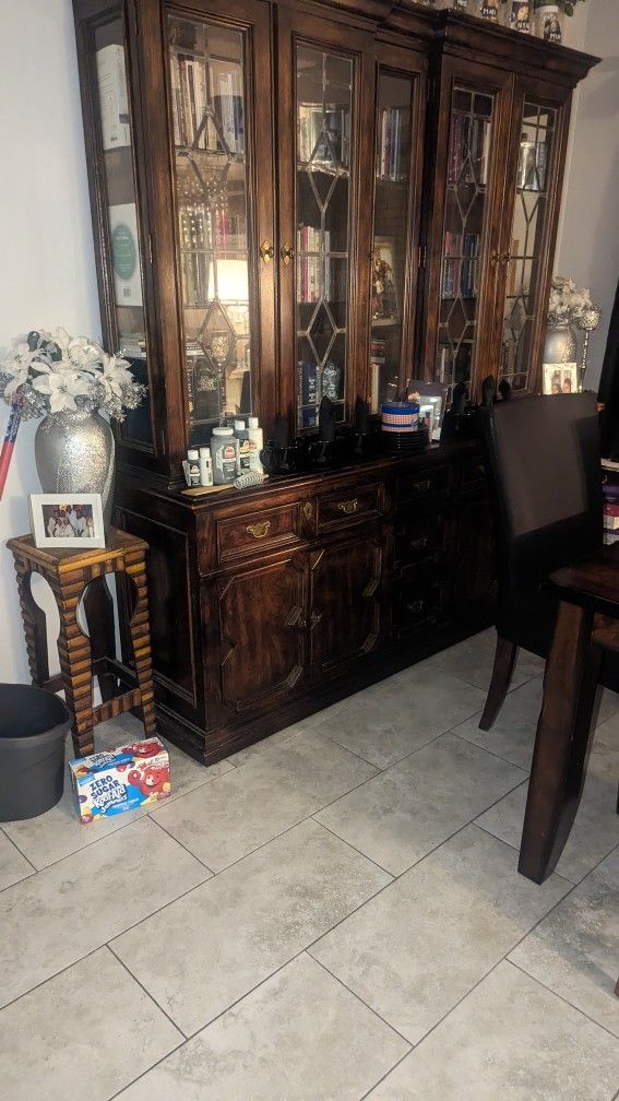 China Cabinet For Sale