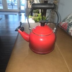Le Creuset Tea Kettle