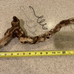 Wood Display For Airplants Or Succulents/$15 Firm/Lakeside