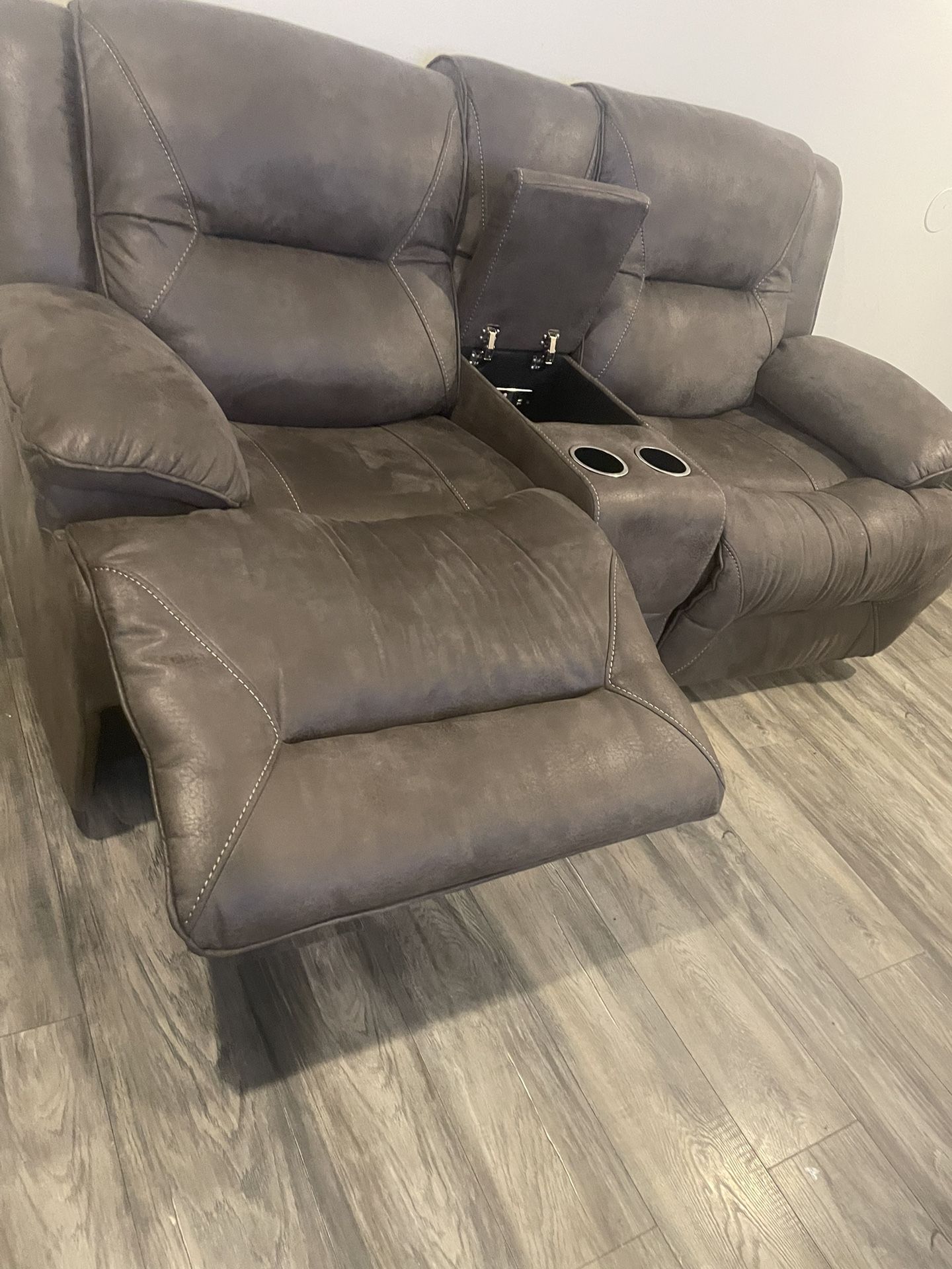 Sofa & Loveseat Recliners