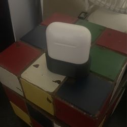 3D Printed Air Pod Holder (Black, Blue, White And Red)