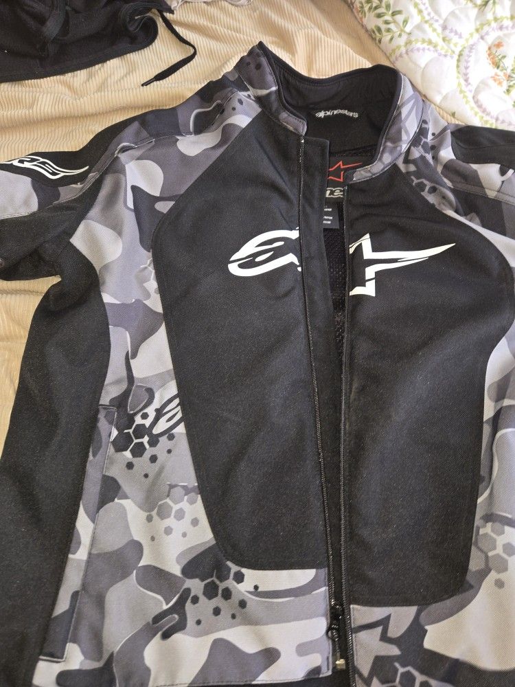 Alpinestars Motorcycle Jacket Size XXL (Fits Like XLSnugged) $100