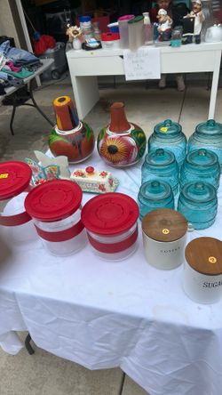 Selling Dish Sets!!