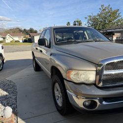 2005 Dodge ram 