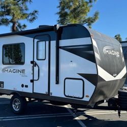 2024 Imagine AIM 20’ Off Grid Travel Trailer RV - LIKE NEW - SOLAR & INVERTER