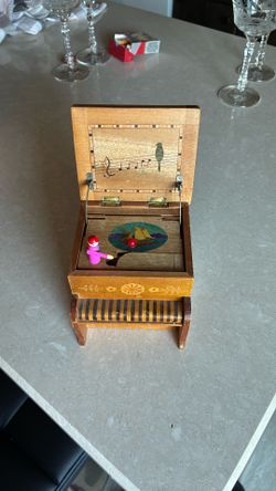 Vintage Wood Cigarette Box