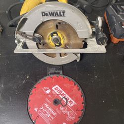 dewalt circular saw With New blade 