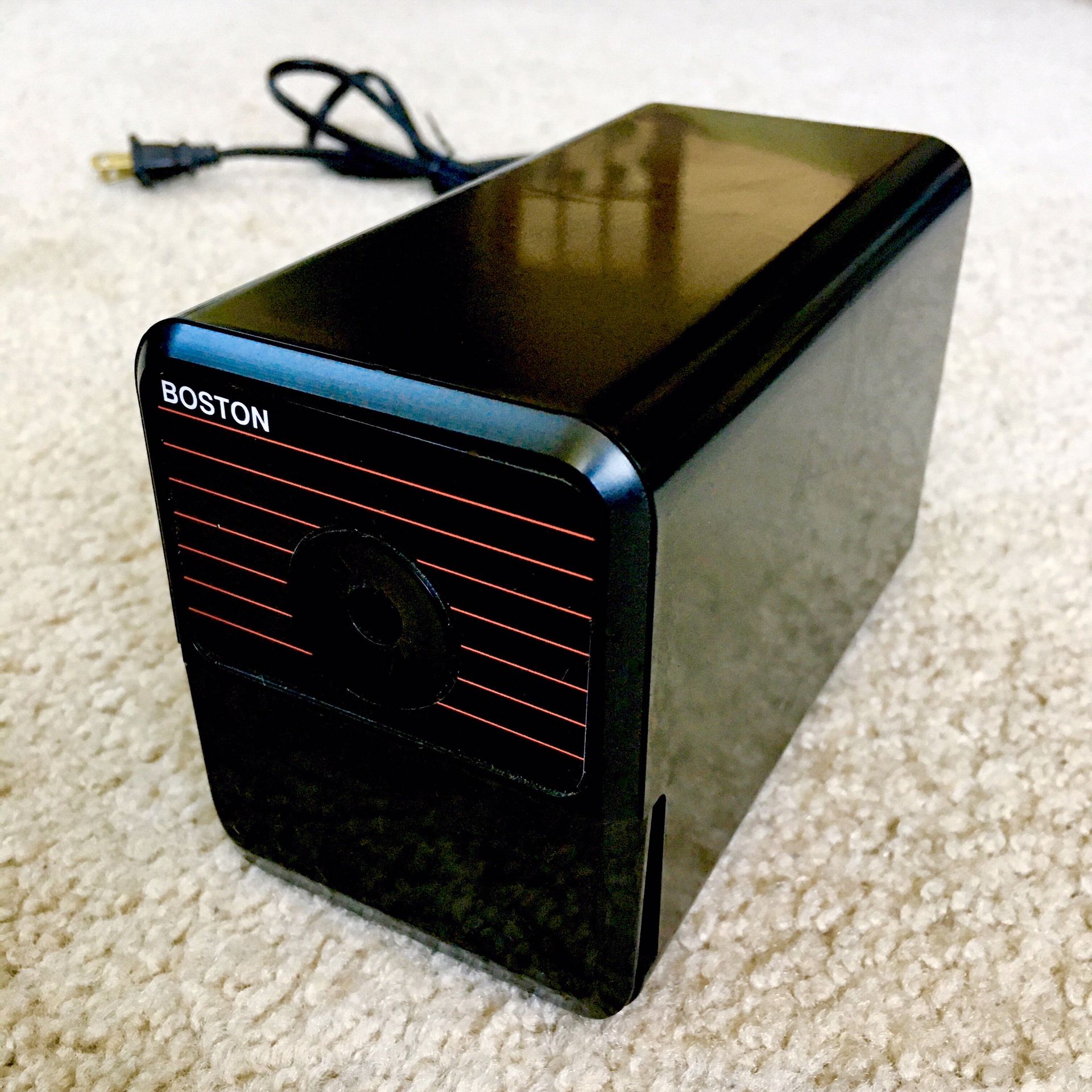 Boston Electric Pencil Sharpener Model 18 - Made in USA - TESTED & WORKS GREAT!!