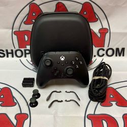 Power A Fusion XBGPFPWL Gaming Controller for Xbox w/Case 11059089