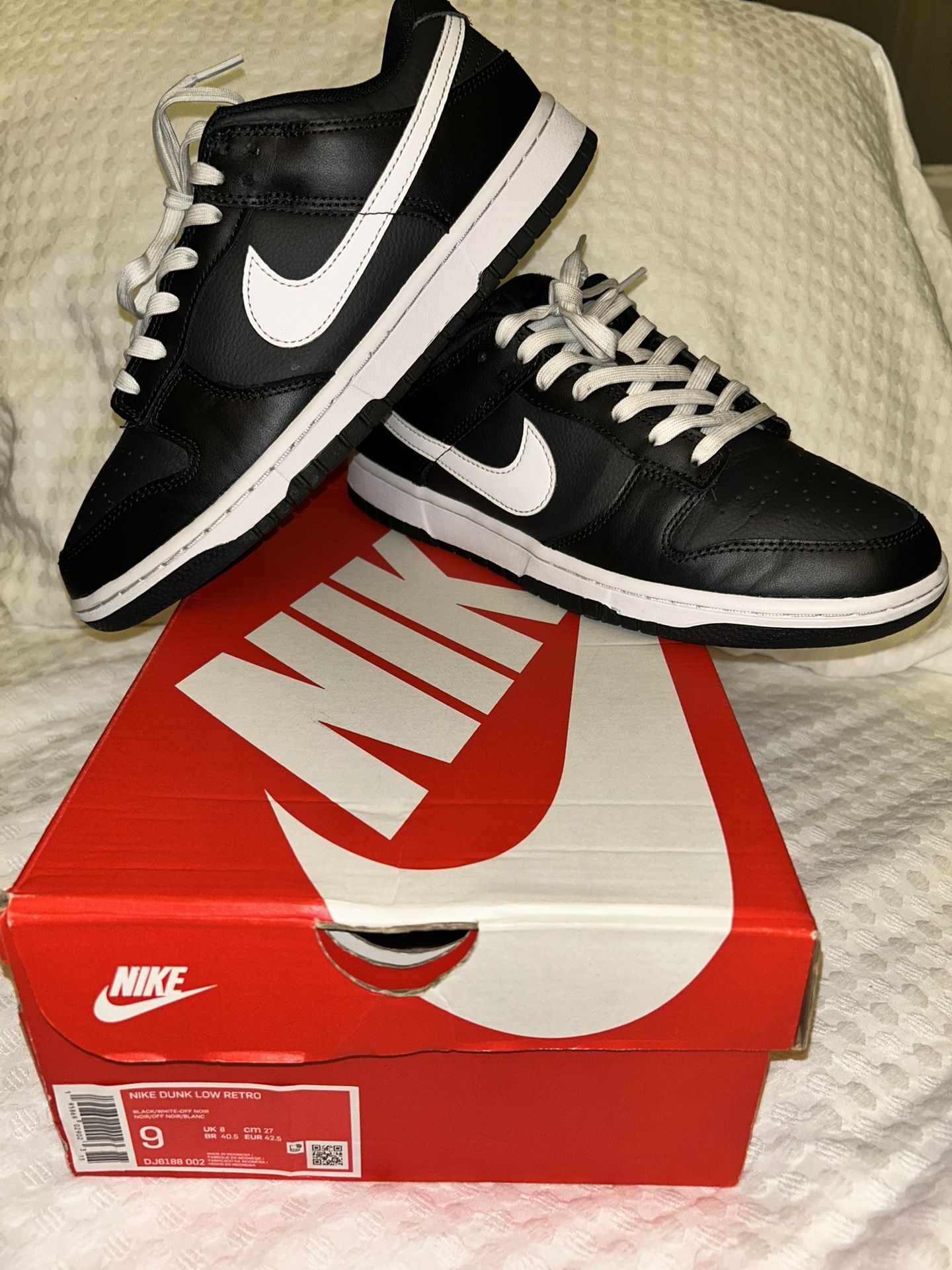 Nike Dunk Low Retro (Black Panda