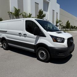2023 Ford Transit-250 Financing available
