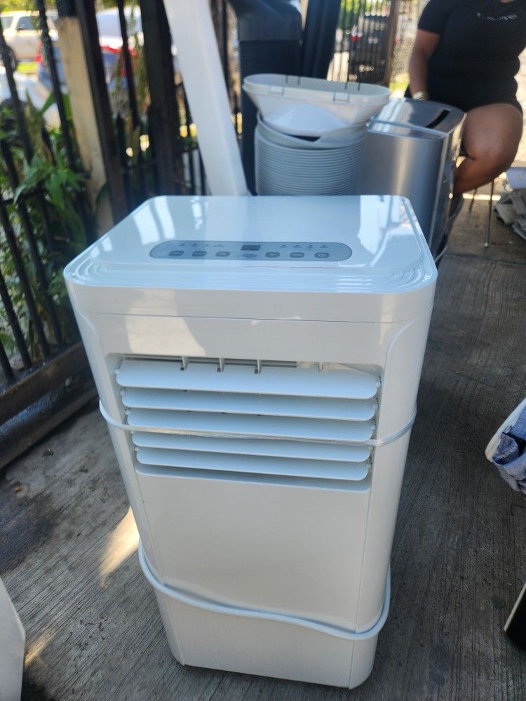 AC PORTABLE