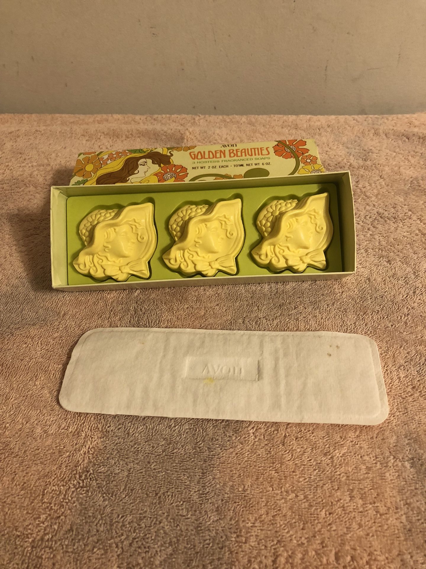 Vintage Avon Golden Beauties Hostess Soaps 2oz Each Bar New Old Stock