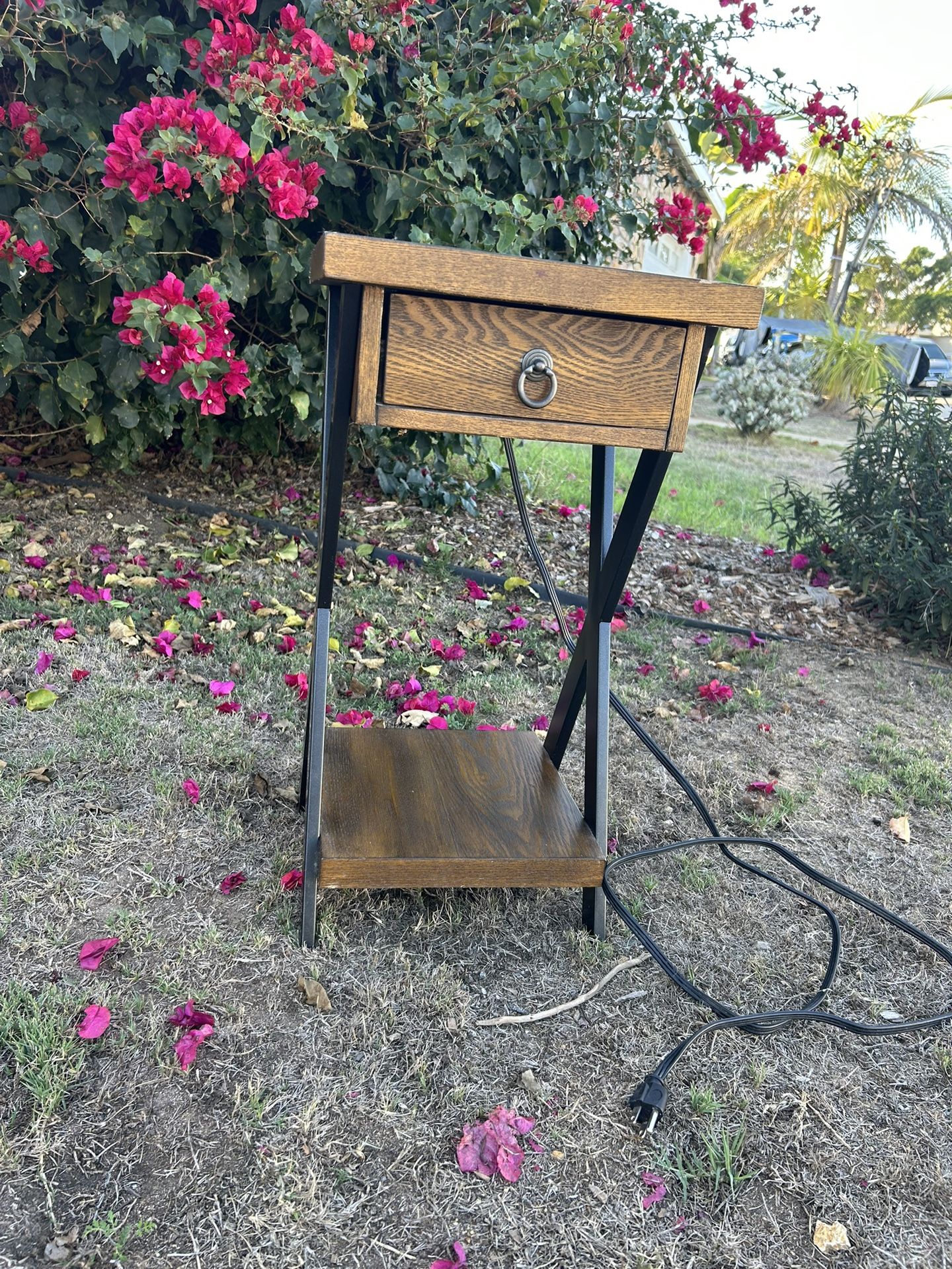 End Table With Charging Port