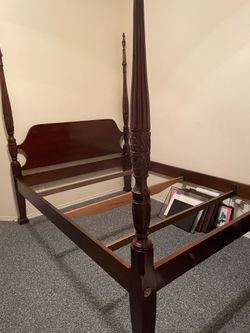 Solid wood antique 4-poster bed