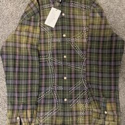 Valley Button Up Short With Rhinestones Design