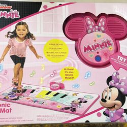 Minnie Mouse Electronic Music Mat