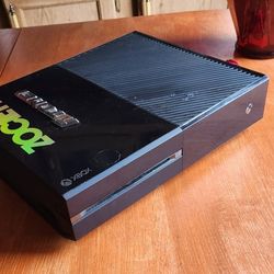 Xbox One 365GB (No Controller)