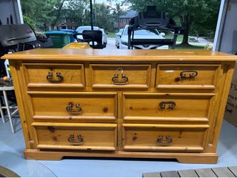 Selling furniture bundle