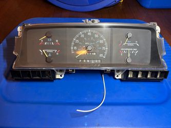 1987-91 Ford F150 And F250 Instrument Cluster OEM