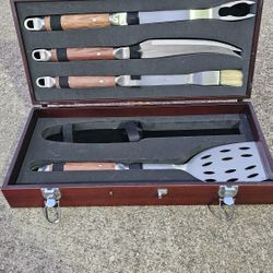 Picnic at Ascot Grill tool set
