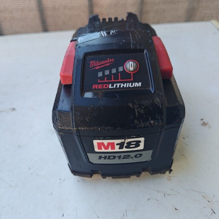 Milwaukee HD M18 