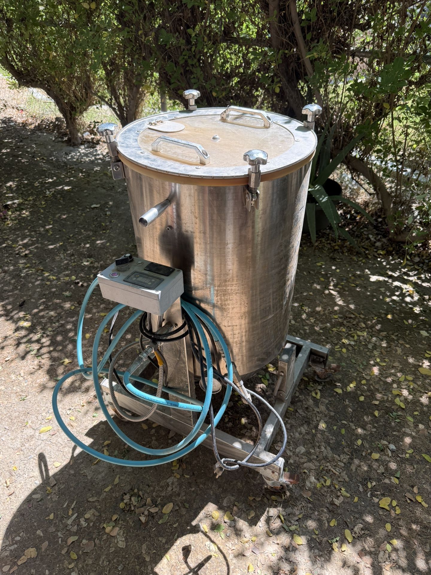 CO2 Rolling Trimmer for Marijuana leaf flower trimming