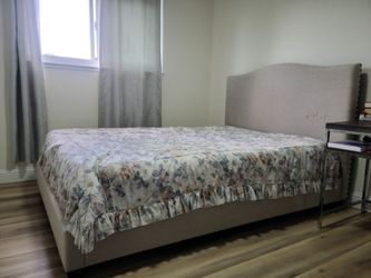 Queen Bed Set, Head Board, Side Board, Foot Board, Slates, Very Clean Memory Foam Mattress Like New