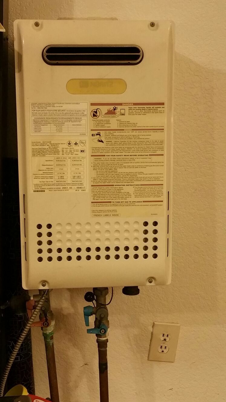 Noritz Tankless Water heater Model M-751 OD