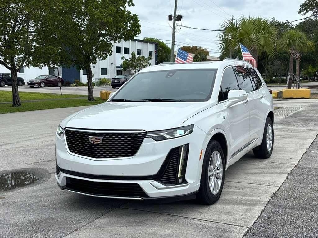 2022 Cadillac XT6