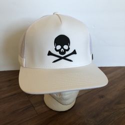 GFORE G/FORE KILLER Ts SKULLS SNAPBACK GOLF HAT ⛳️ SNOW WHITE