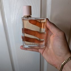Burberry Her EDP Perfume 
