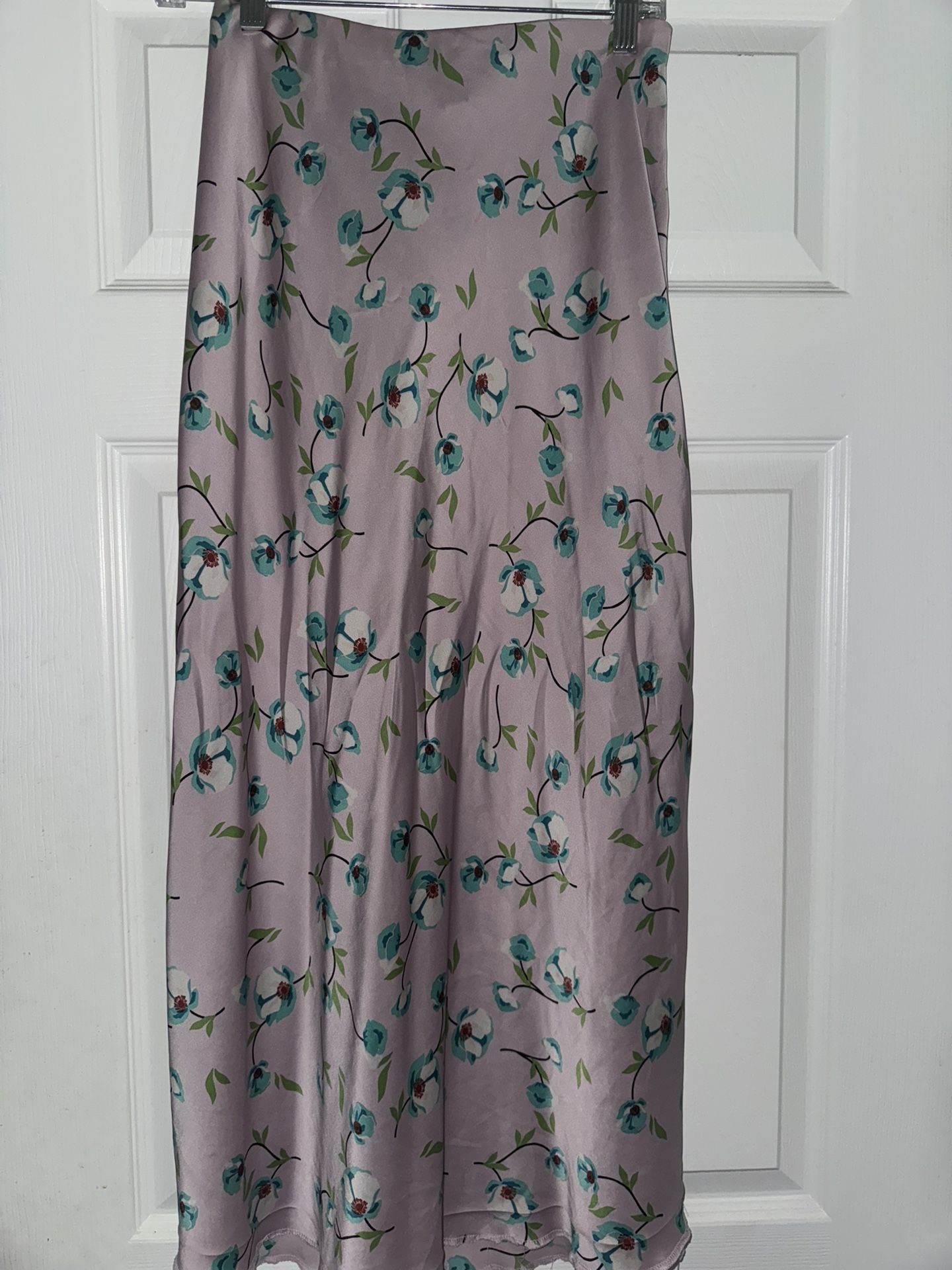 Lavender Floral Satin Midi Skirt | XS | ON 34TH | Elegant Feminine Silhouette