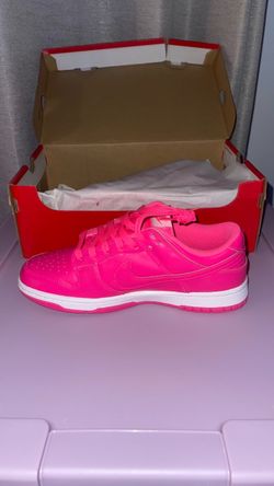 Nike pink  dunk low