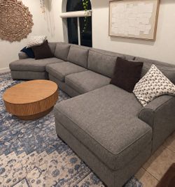 Gray Fabric U-Shaped Sectional Sofa with Chaise