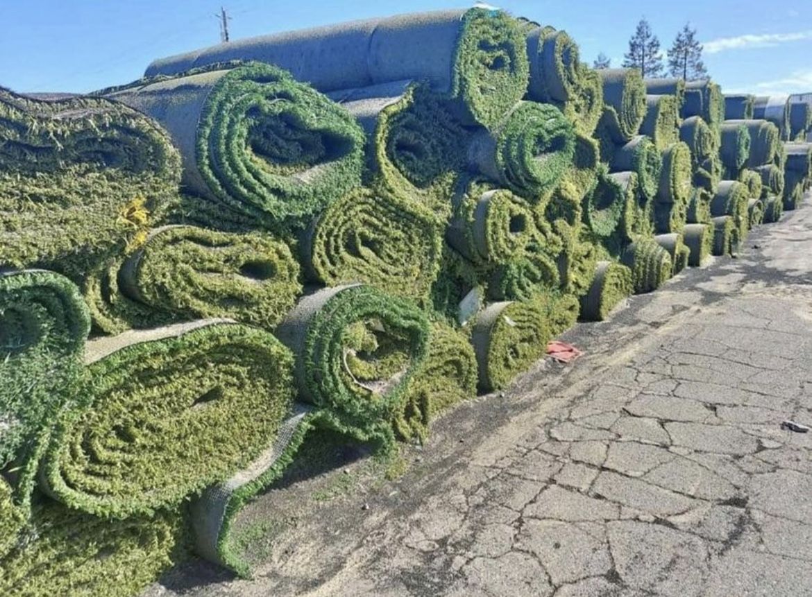 Recycled Artificial Grass 🏈♻️ Used Football Turf♻️🏈