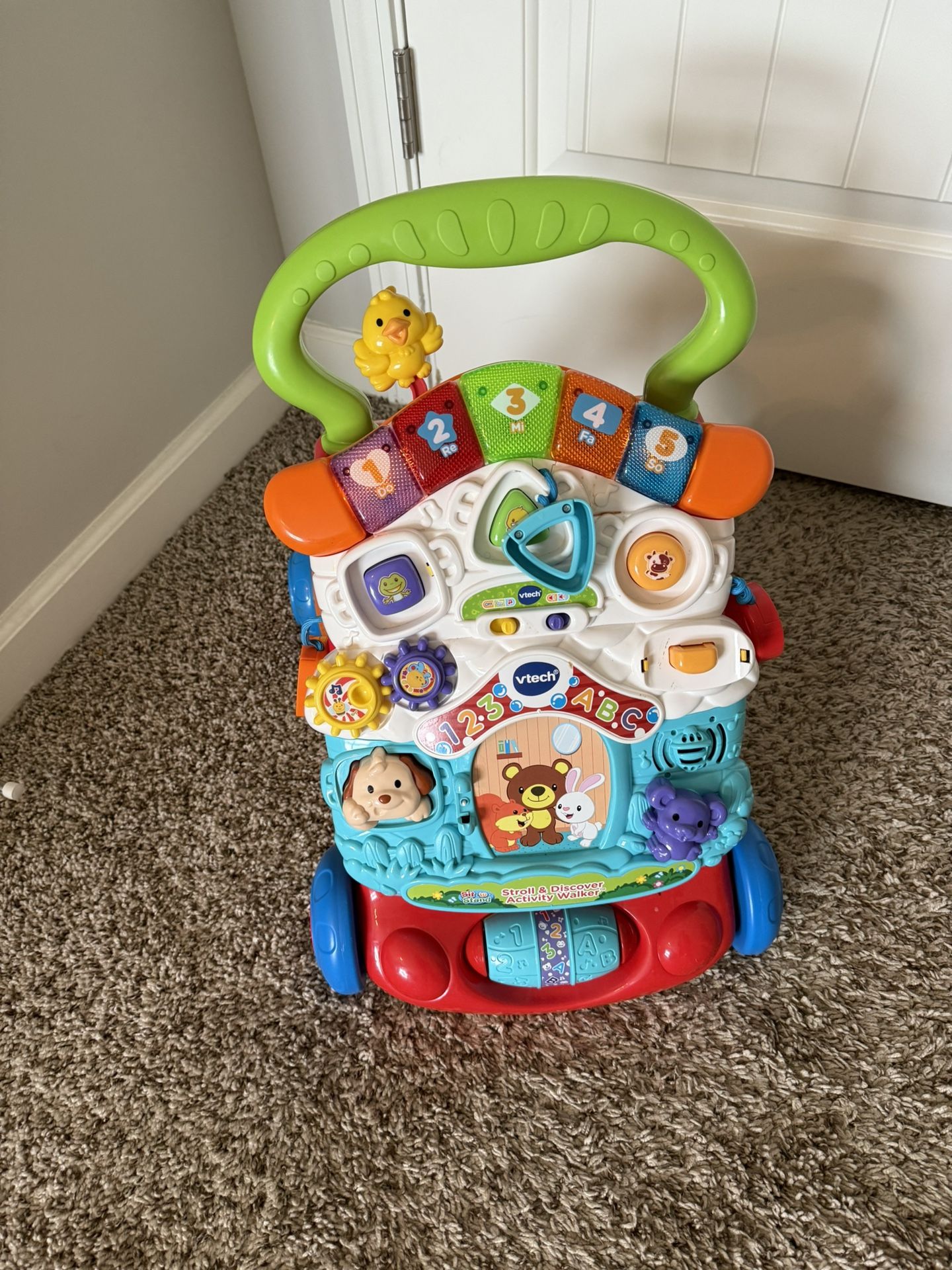 VTech Stroll and Discover Activity Walker