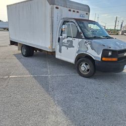 **Box Truck ***