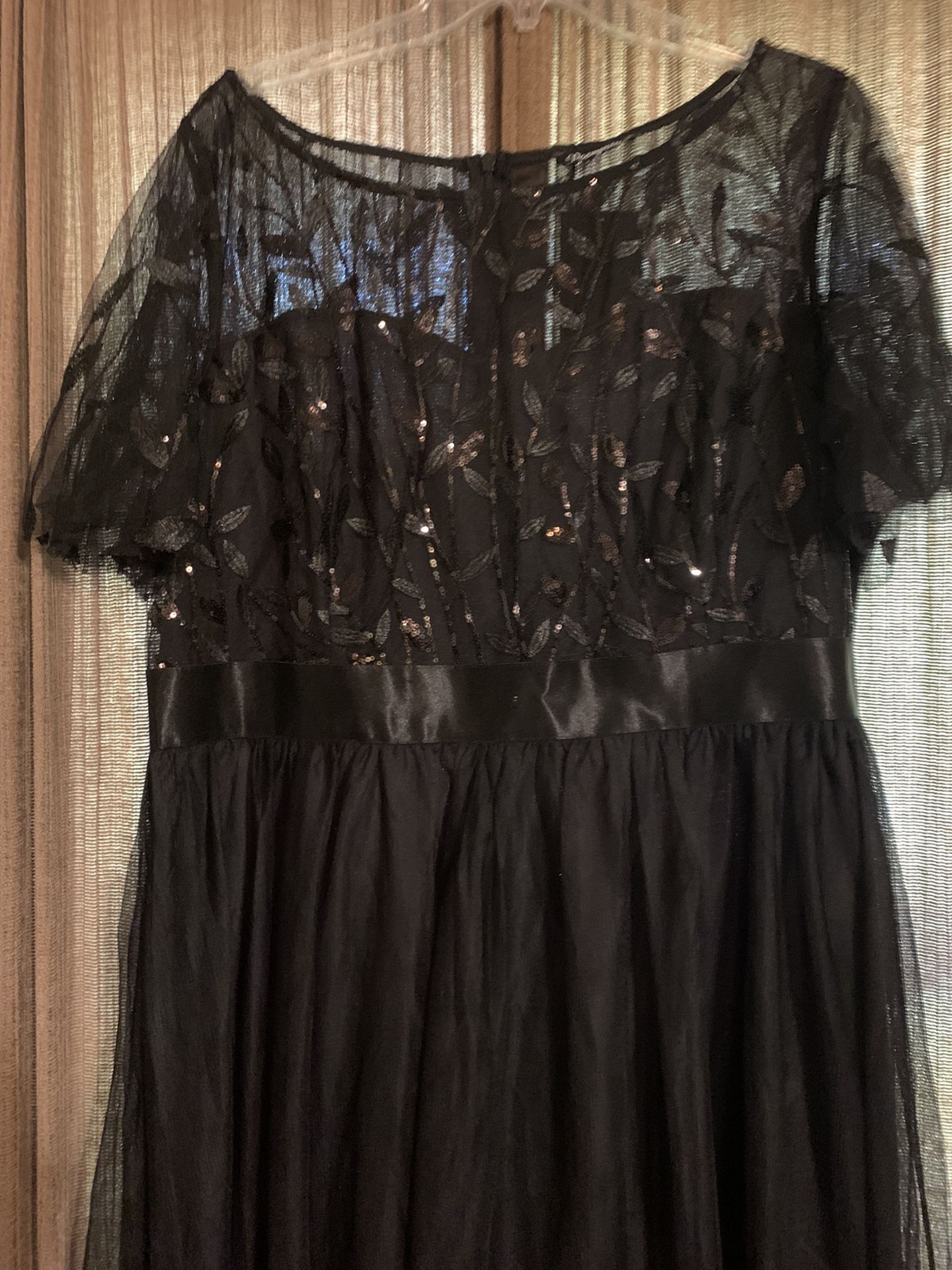 Brand New Black Formal Gown 