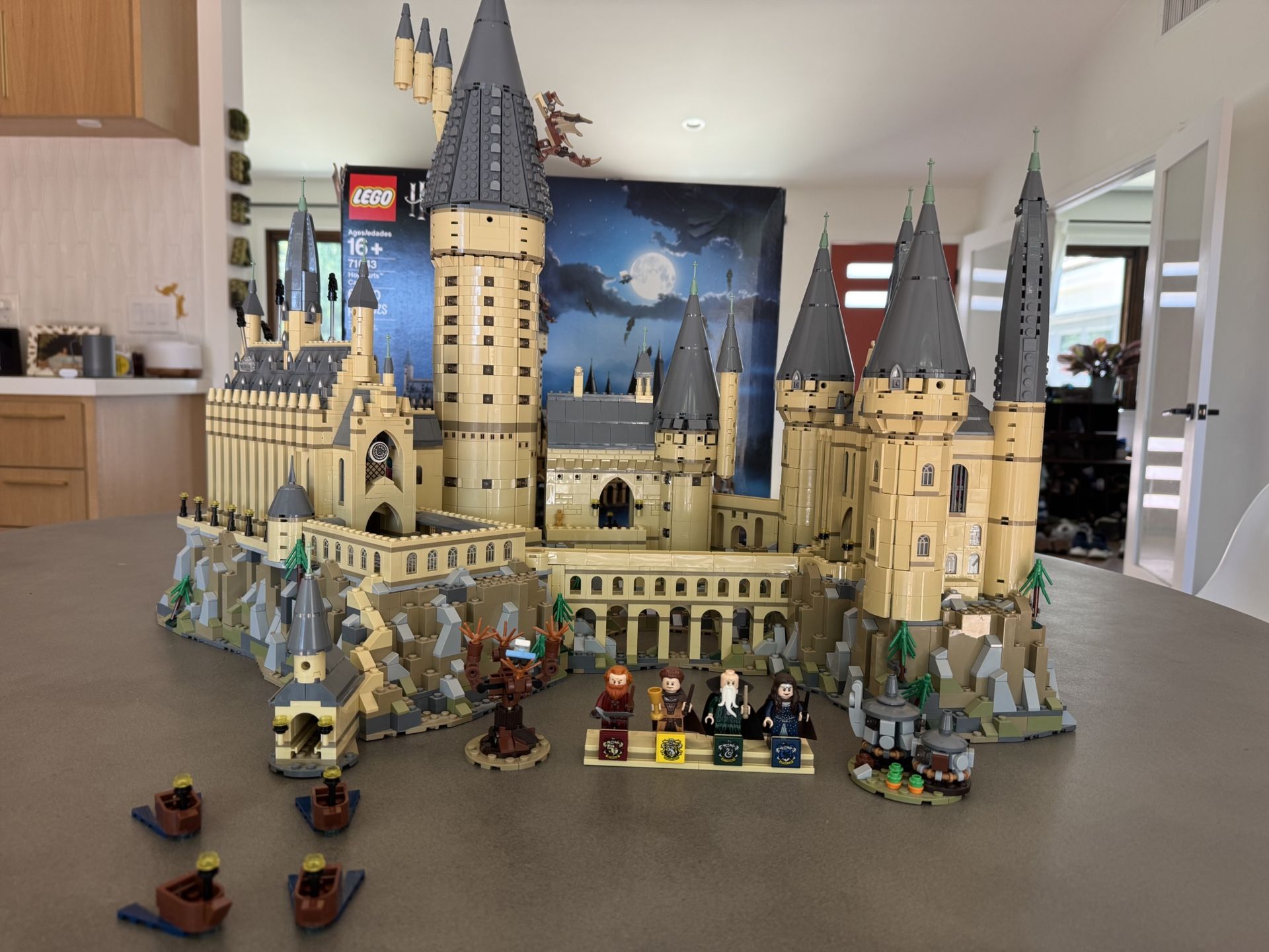 LEGO Harry Potter Hogwarts Castle (71043)
