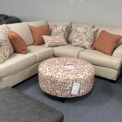 “Amici Linen” Sectional & Ottoman 