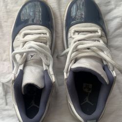 Air Jordan Retro 11  Low 5 Youth 